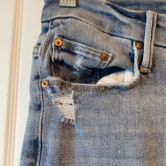 Mother Jeans - High Waisted Looker Crop - Picture 6 of 11